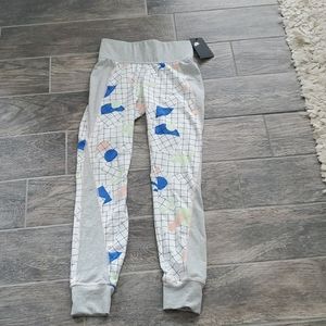 NWT Nike Tight Fit Joggers Sz S